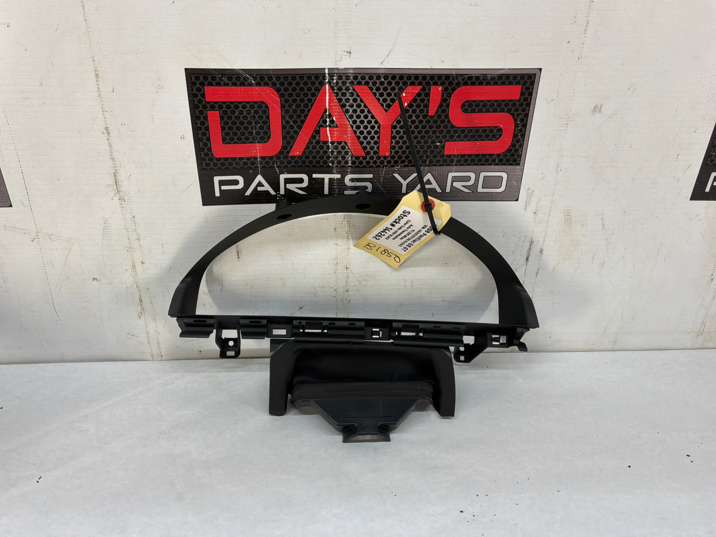 2008 Pontiac G8 GT Speedometer Gauge Cluster Bezel Trim Panel Plate OEM