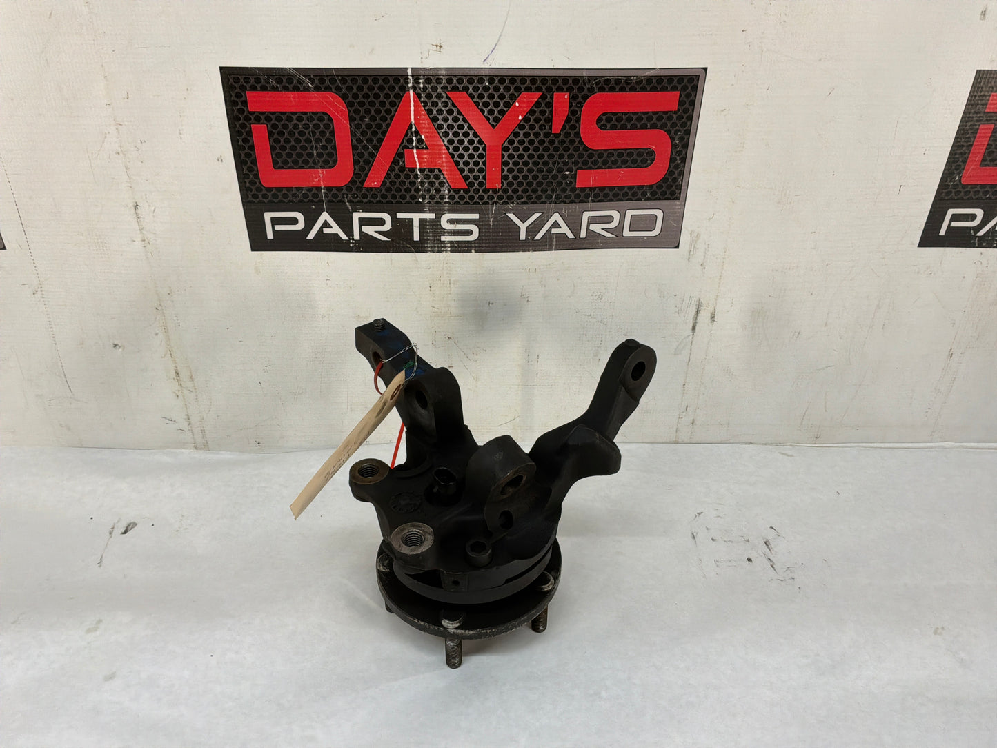 Rh front spindle - Day's Parts Yard