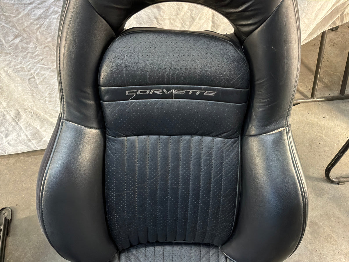 2002 Chevy C5 Corvette Convertible Seats RH & LH Front Black Leather Seats OEM