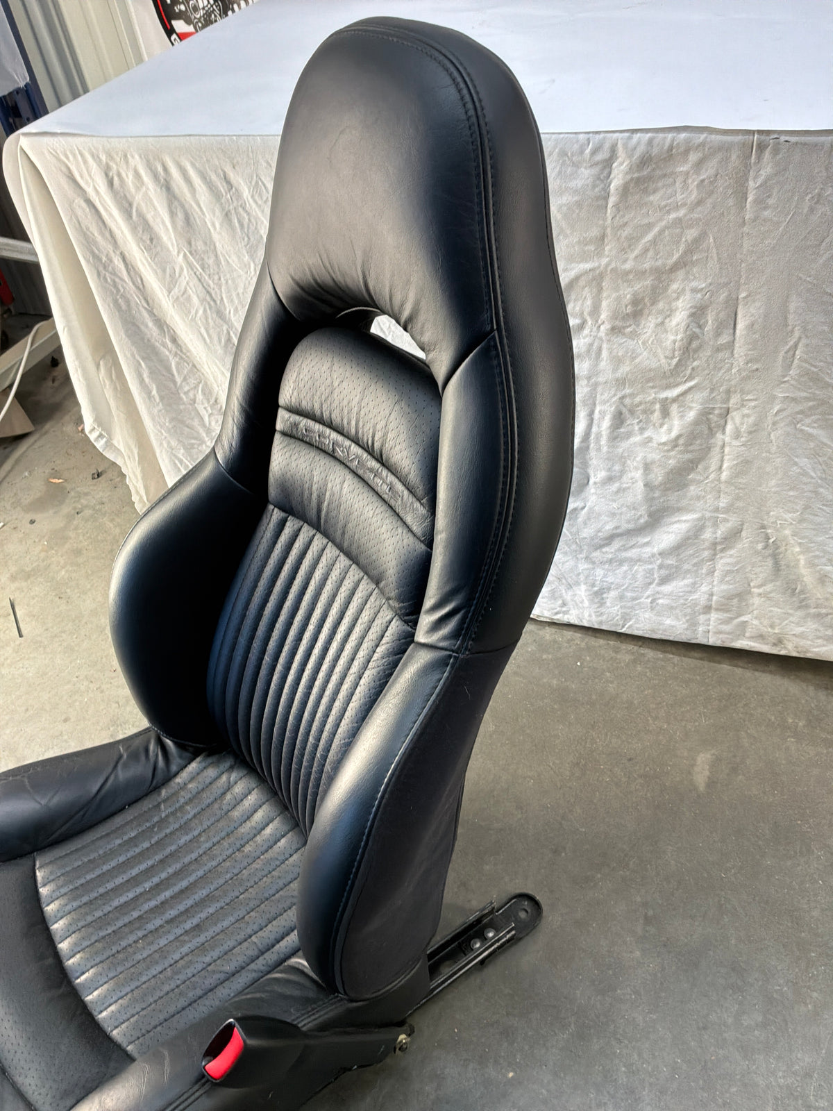 2002 Chevy C5 Corvette Convertible Seats RH & LH Front Black Leather Seats OEM