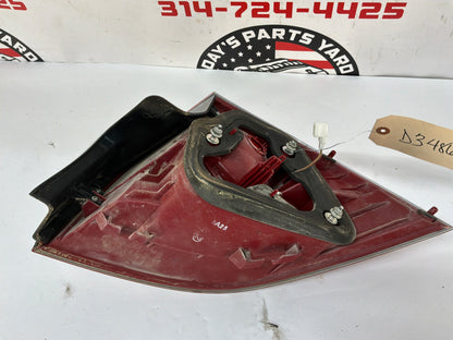 2009 Pontiac G8 Base LH Driver Tail Light Lamp Taillight OEM