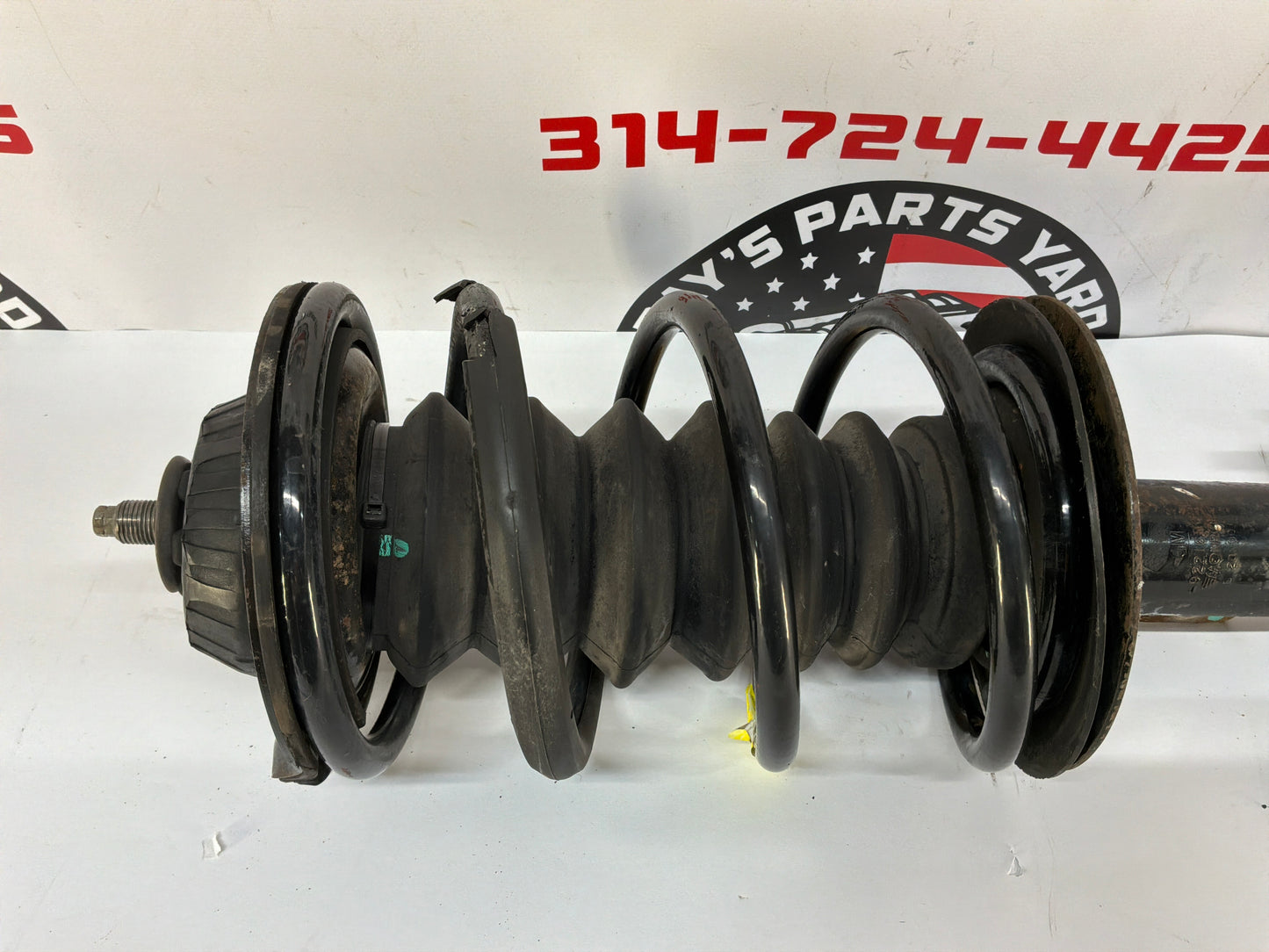 2008 Pontiac G8 GT LH Driver Front Strut OEM