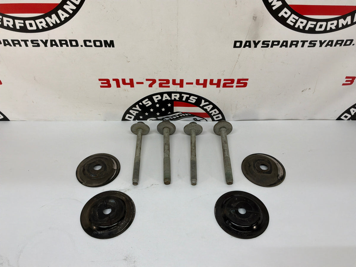 2009 Cadillac CTS-V Rear Suspension Cradle K Member Hardware Bolts Washers OEM