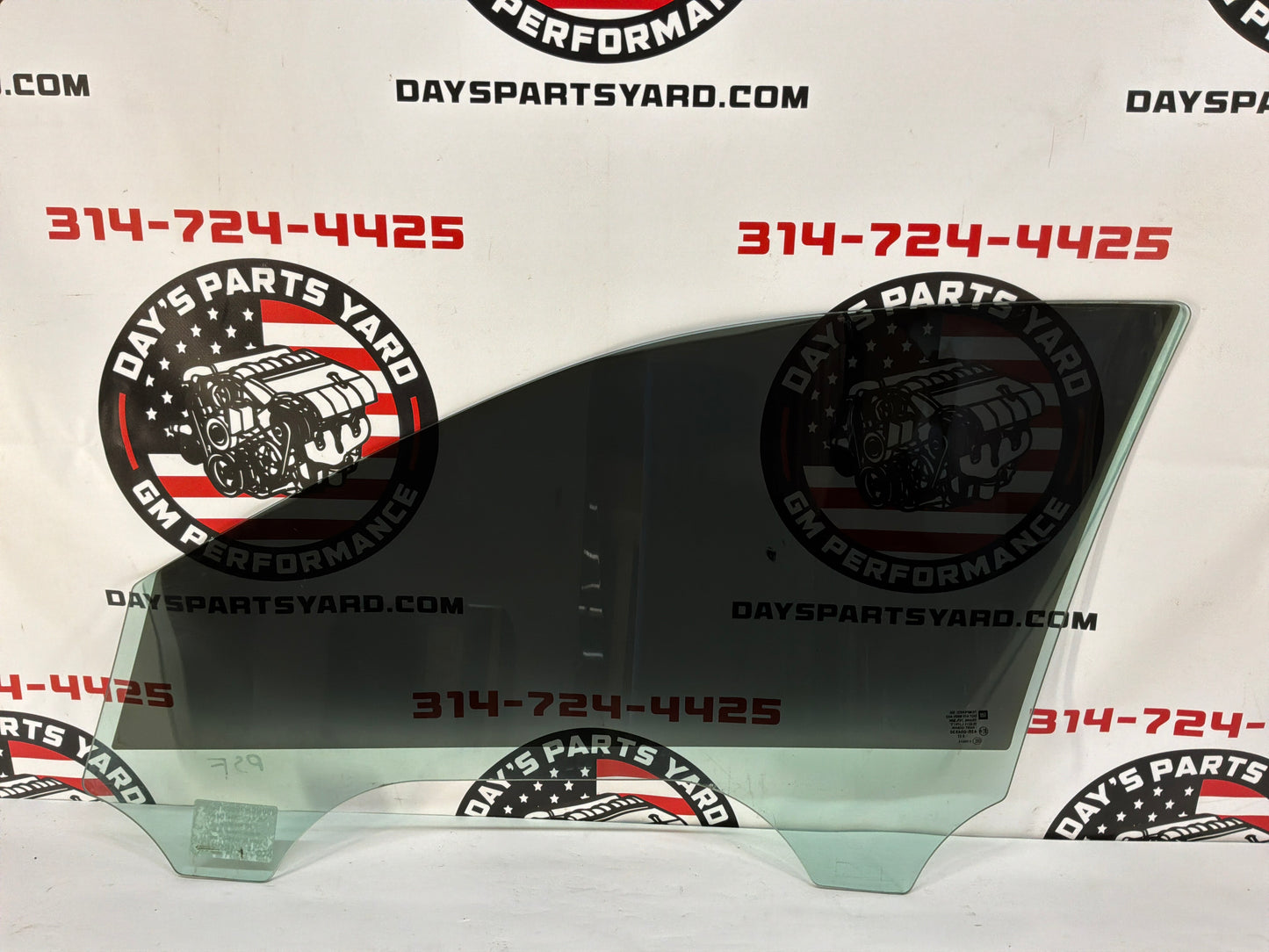 2006 Cadillac CTS-V RH Passenger Front Door Window OEM
