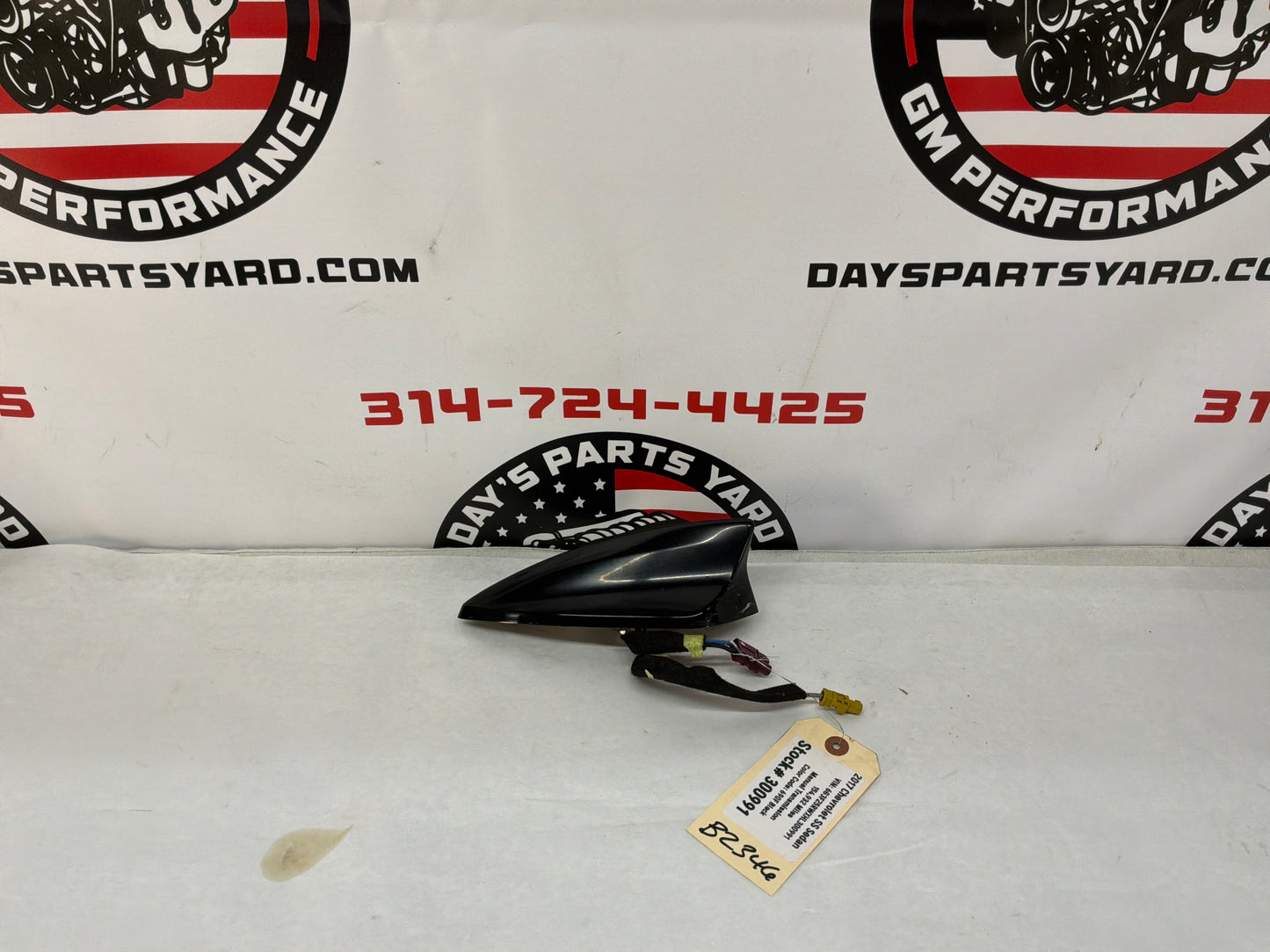 2017 Chevy SS Sedan Shark Fin Roof Antenna Black OEM