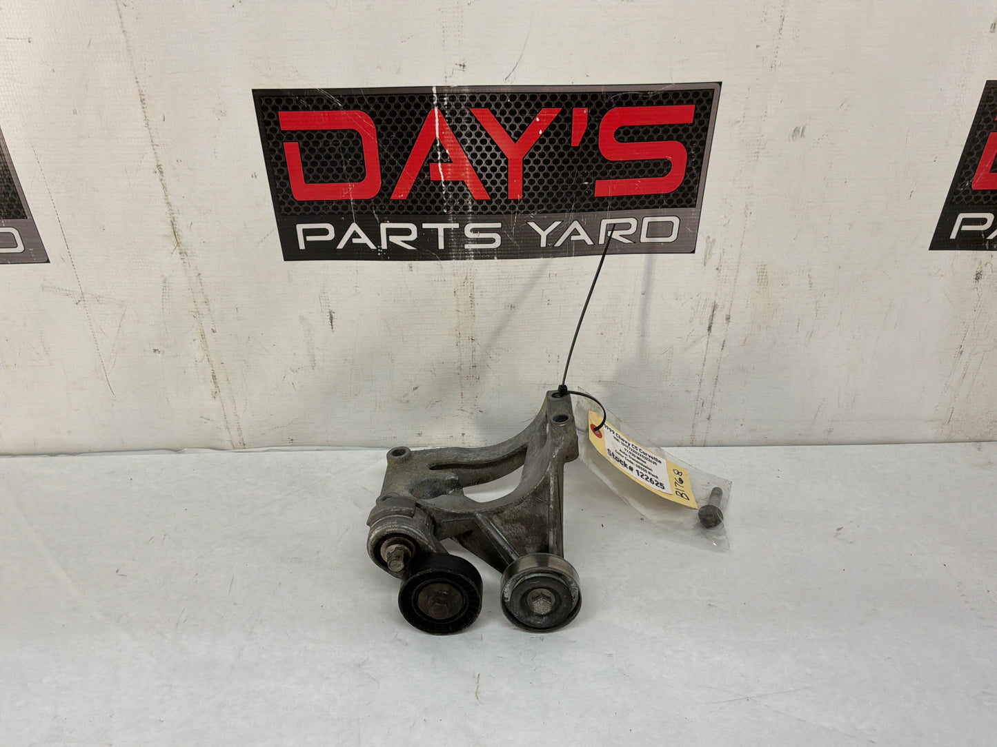 1999 Chevy C5 Corvette AC Compressor Bracket Mount w/ Hardware OEM