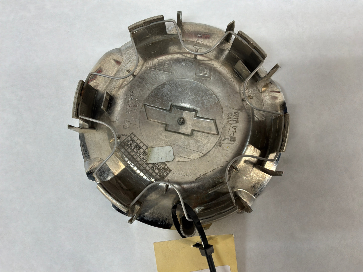 2012 Chevy Avalanche Wheel Center Hub Cap OEM