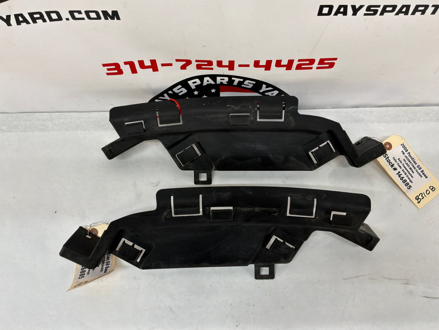 2008 Pontiac G8 Base RH & LH Front Bumper Brackets OEM