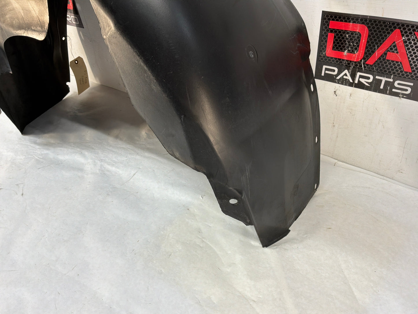 2011 Cadillac CTS-V Coupe LH Driver Rear Fender Wheel House Well Liner OEM
