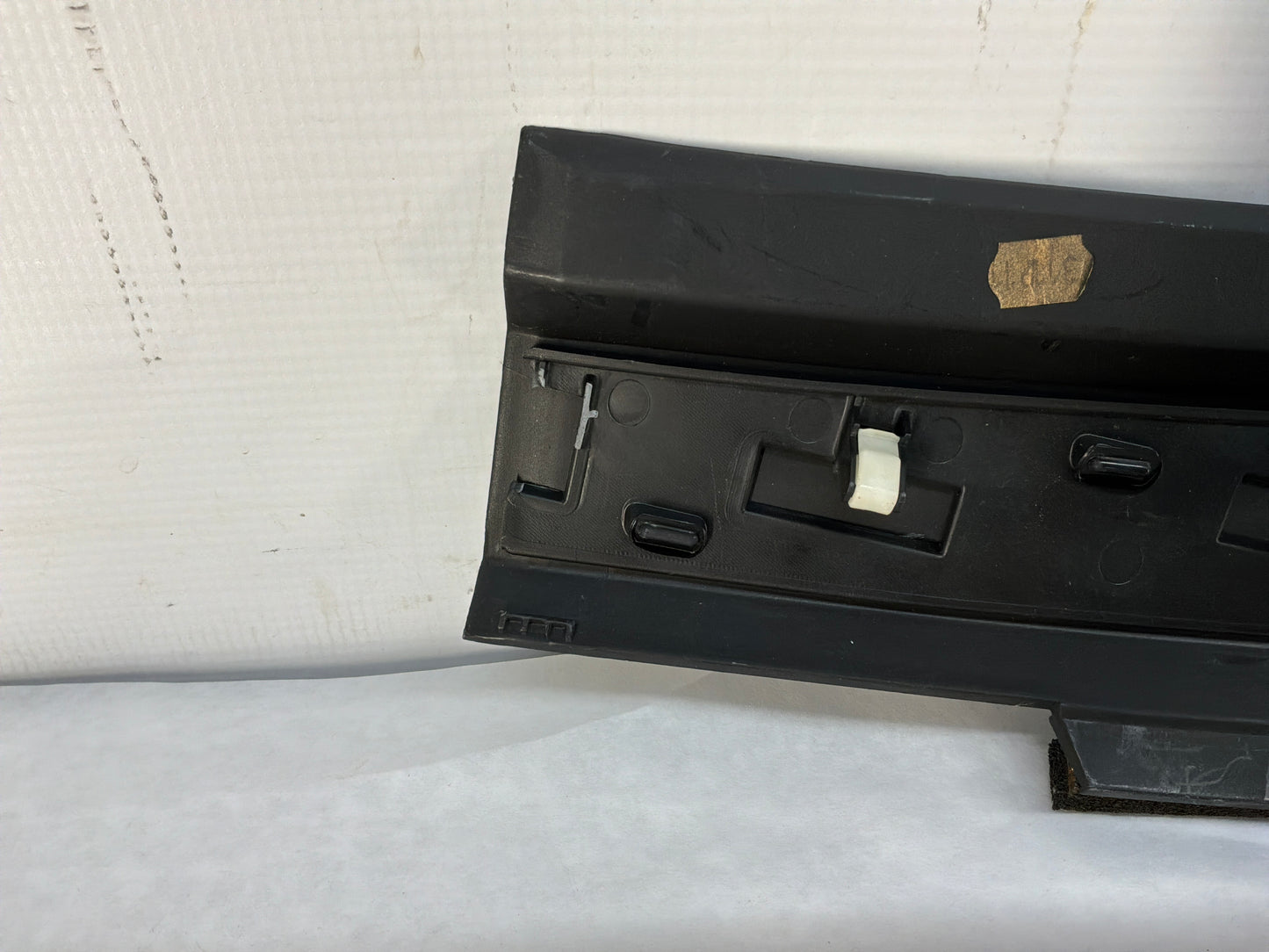 2008 Pontiac G8 GT RH & LH Dash Panels Center Cowl Defrost Trim Extensions OEM