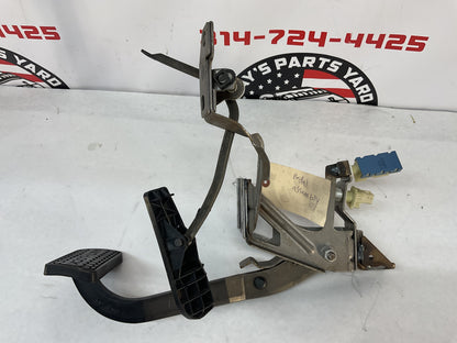 1999 Pontiac Firebird Trans Am Formula WS6 Automatic Accelerator Gas Brake Pedal Assembly OEM