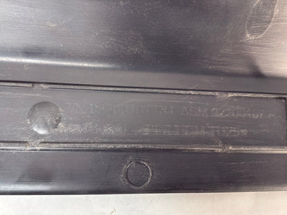 Front rh trim - Day's Parts Yard