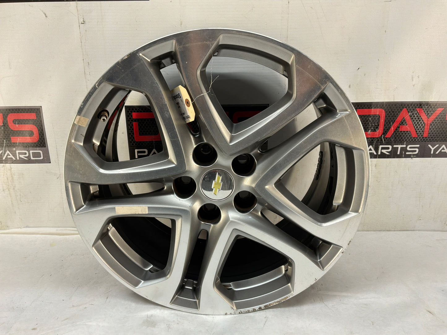 2015 Chevy SS Sedan Factory OEM Rear Wheel 19x9 OEM