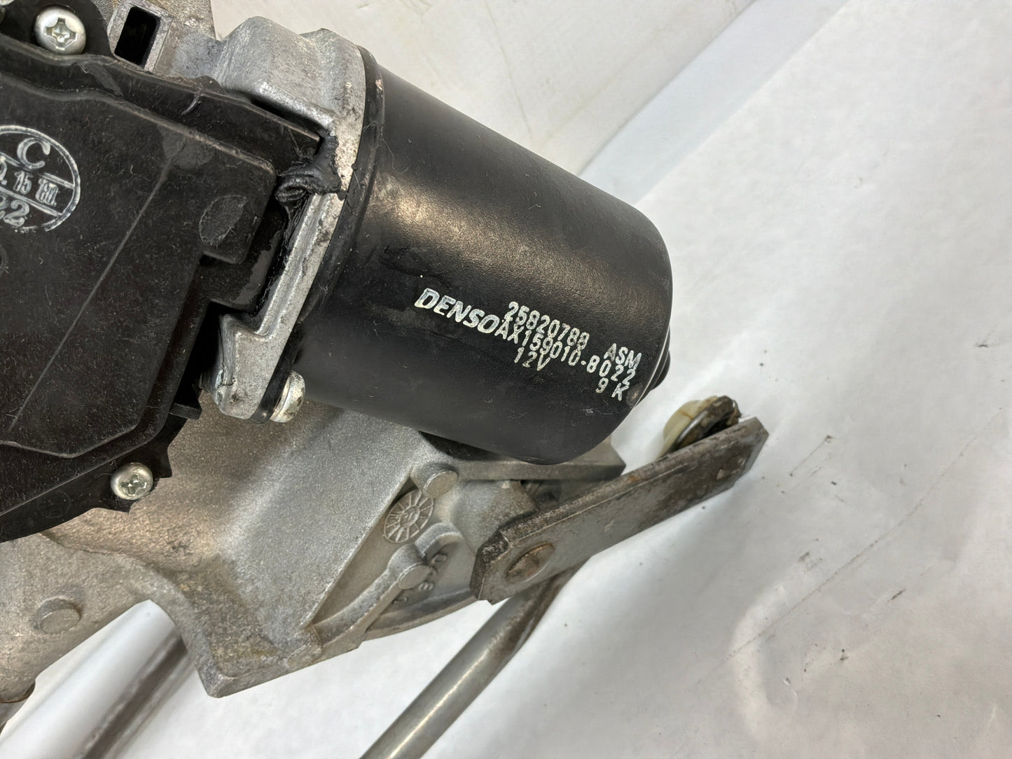 Windshield wiper motor - Day's Parts Yard