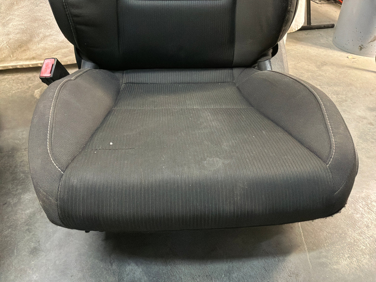 2015 Chevy Camaro SS 1LE Seats Fronts and Rear Black Cloth OEM