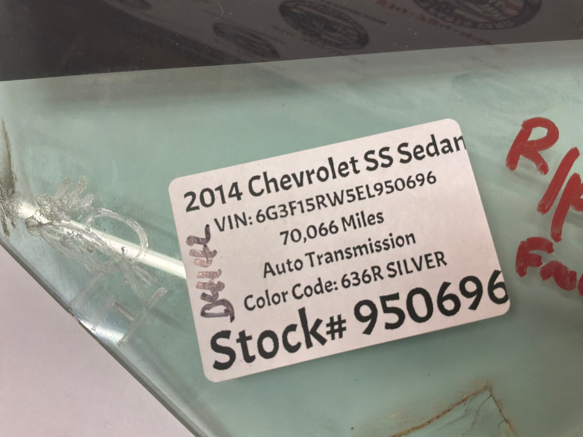 2014 Chevy SS Sedan RH Passenger Front Door Window Glass OEM