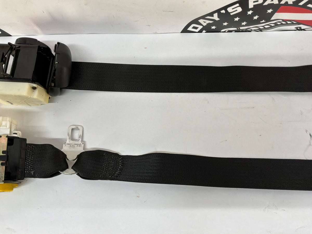 2002 Chevy C5 Corvette Convertible RH & LH Front Seatbelt Seat Belt Retractors OEM