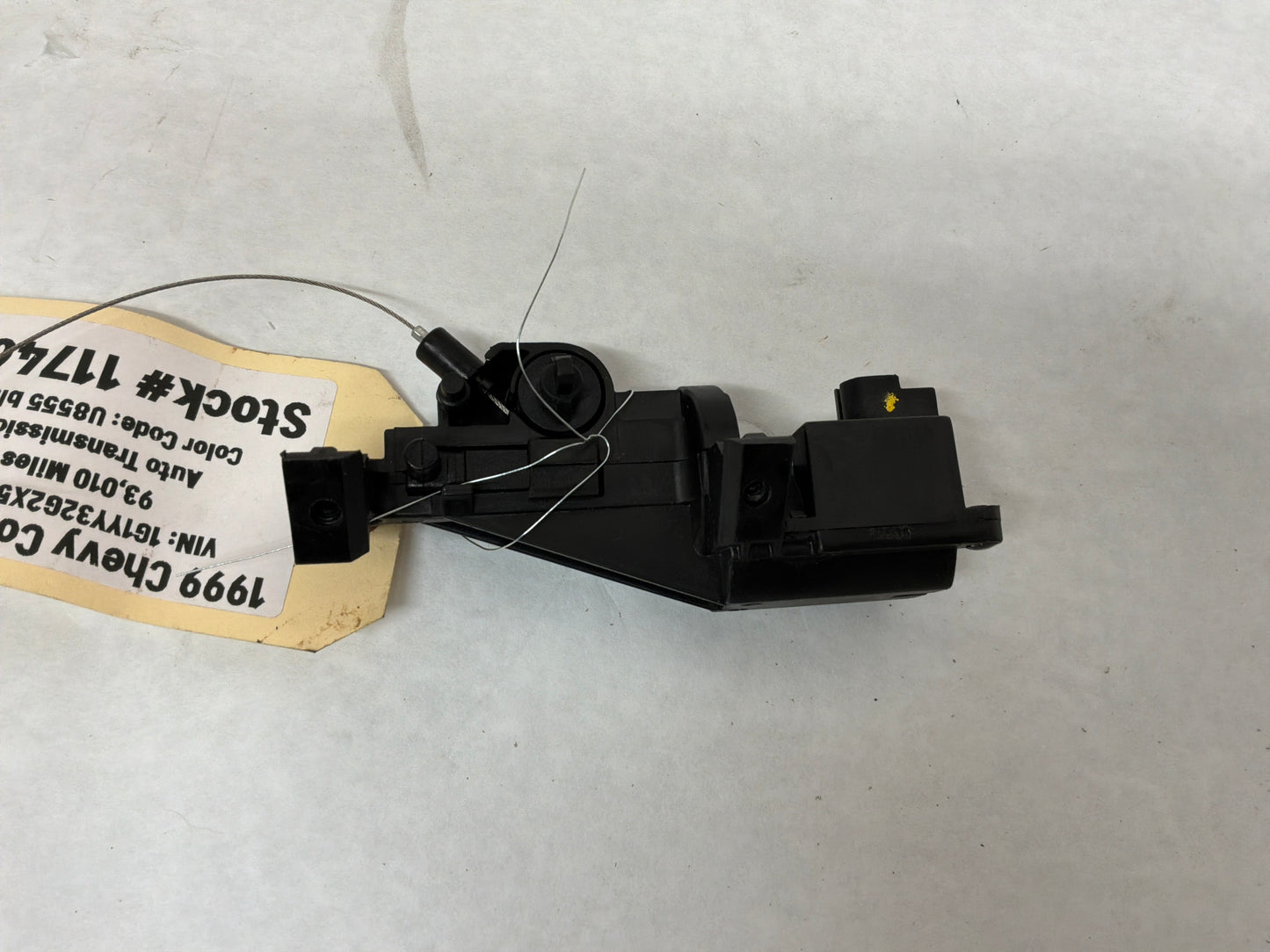 Top cover latch - Day's Parts Yard