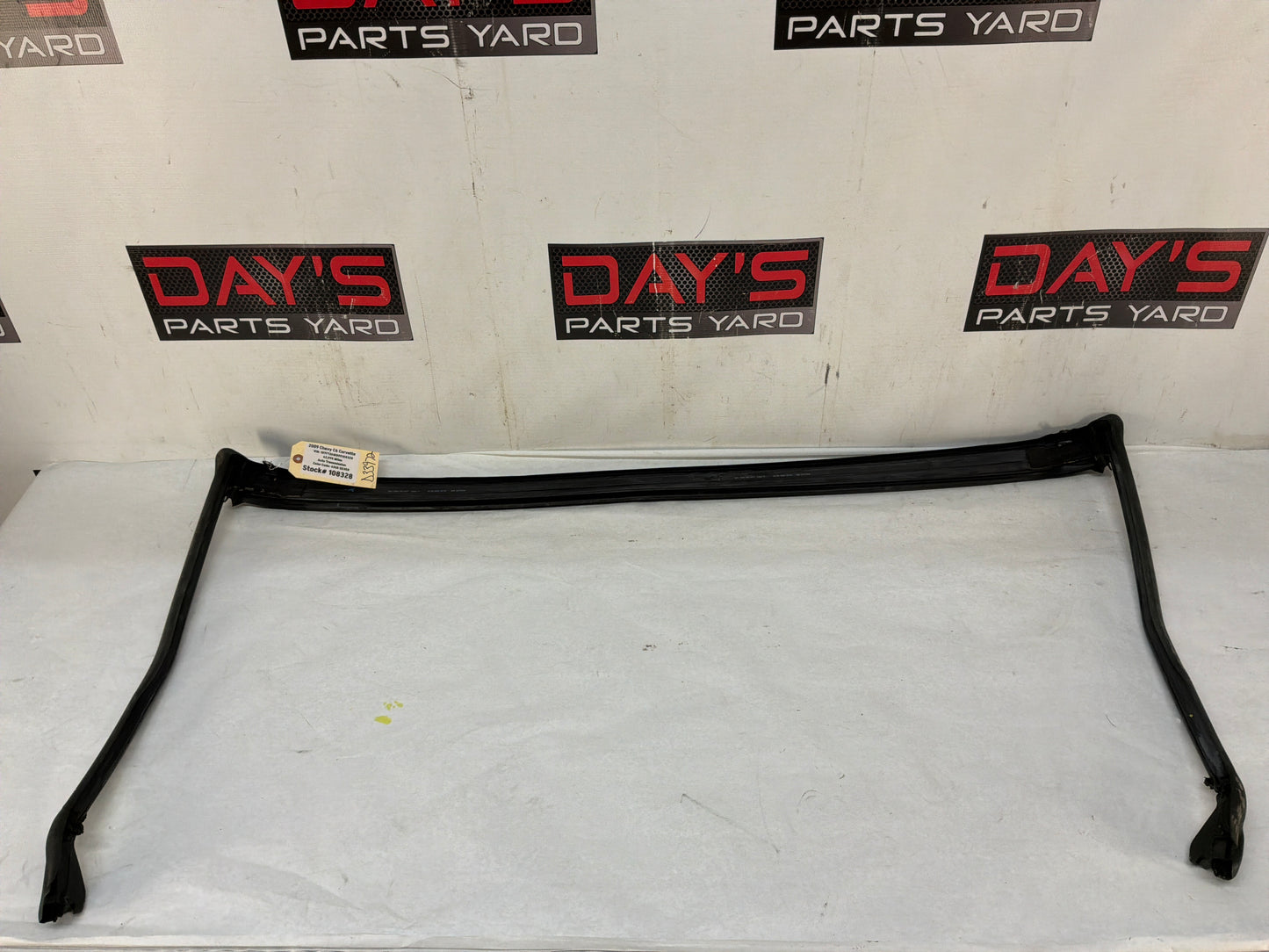 Windshield strip - Day's Parts Yard
