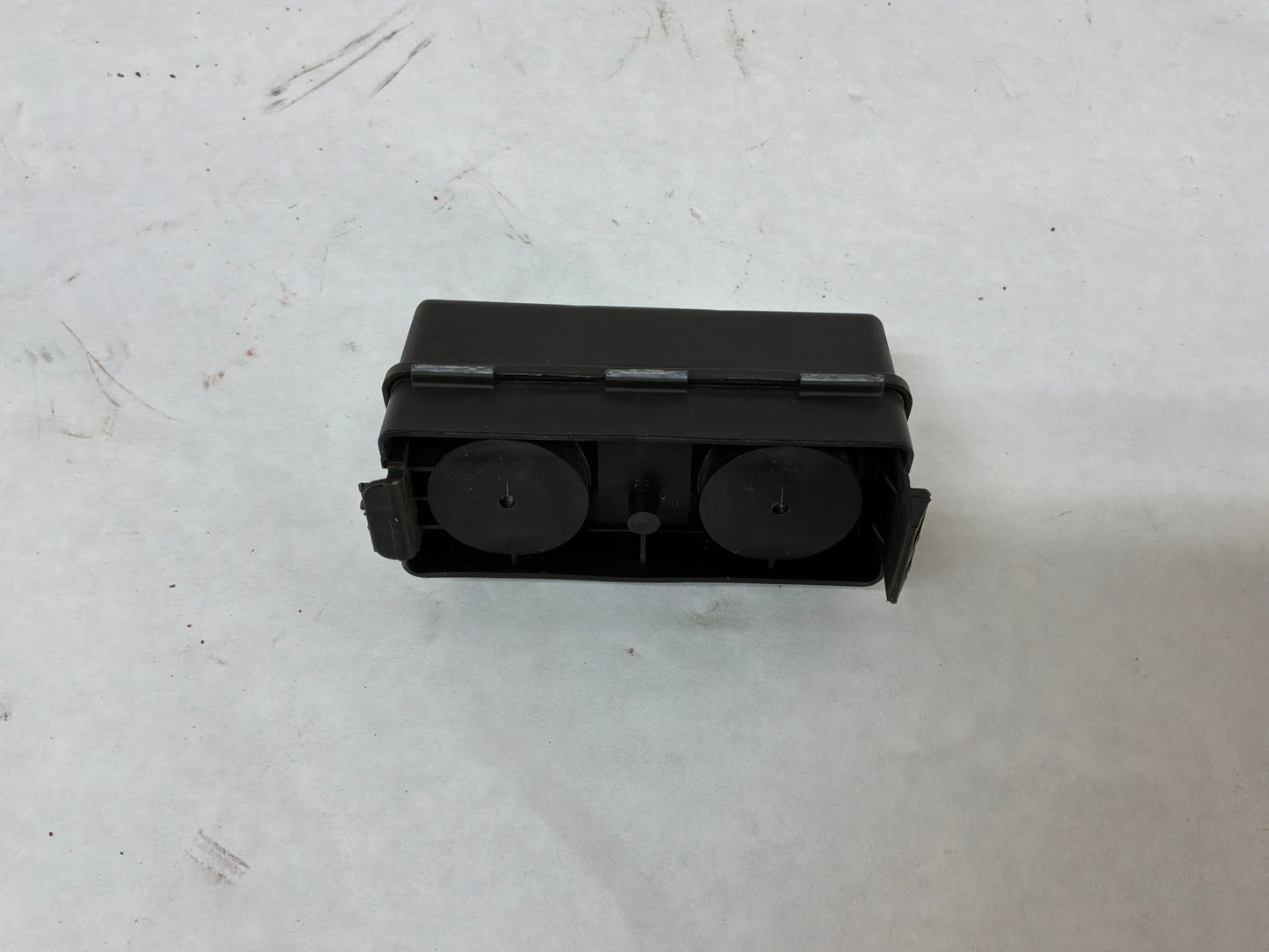 2014 Chevy Caprice PPV Negative Terminal Ground Box Block OEM