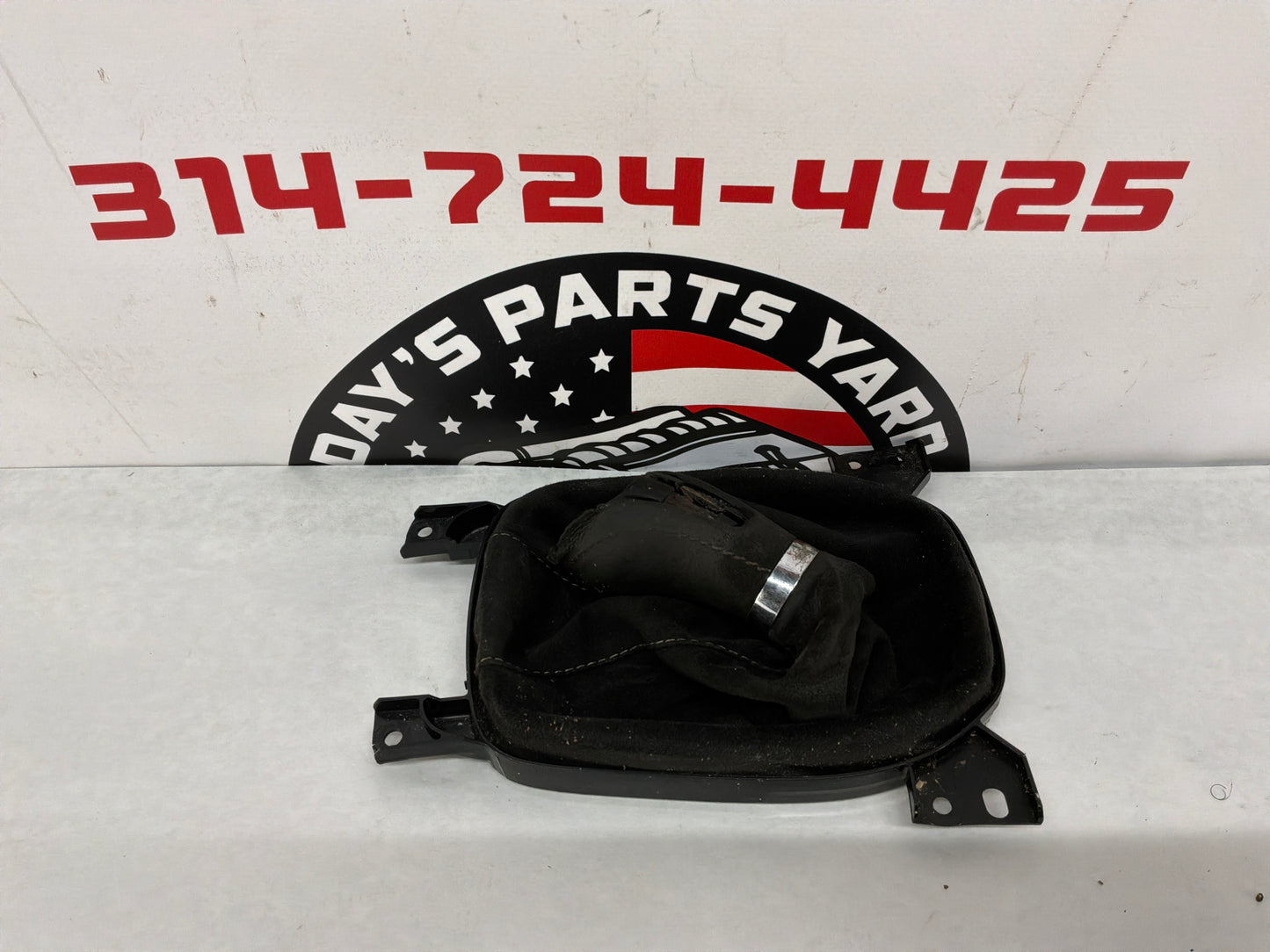 2015 Chevy Camaro SS 1LE Shifter Boot OEM