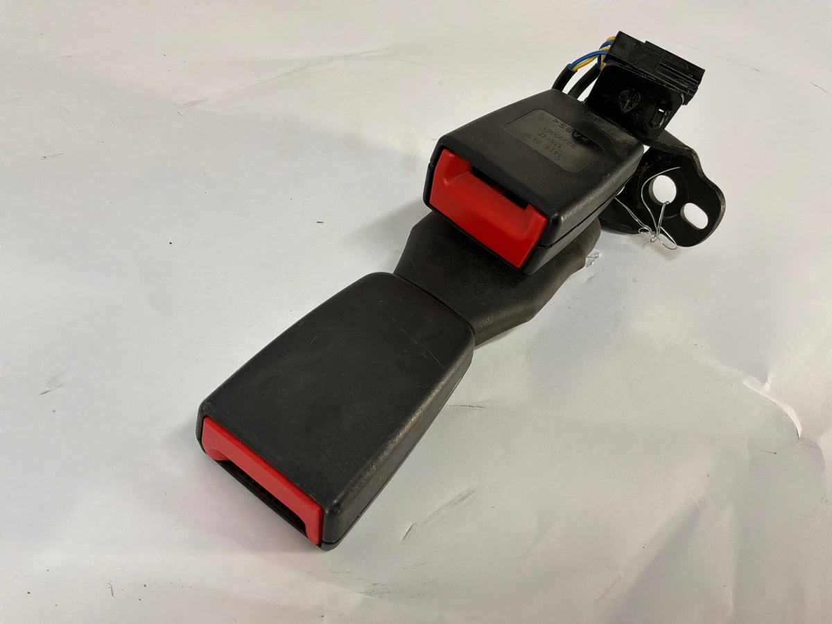 2015 Chevy SS Sedan Complete Rear Seat Belt Seatbelt Retractor Set w/ Buckle OEM