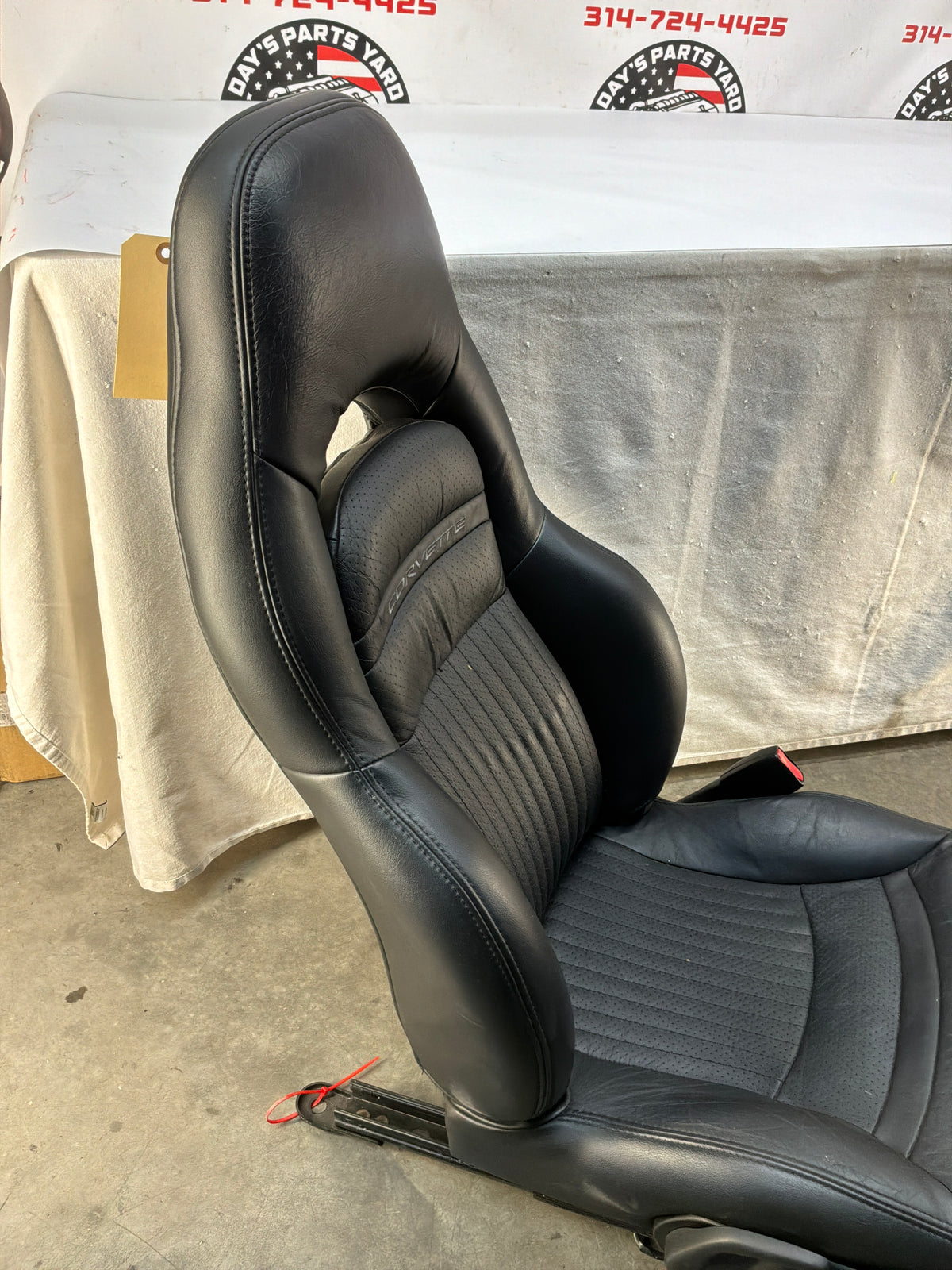 2002 Chevy C5 Corvette Convertible Seats RH & LH Front Black Leather Seats OEM