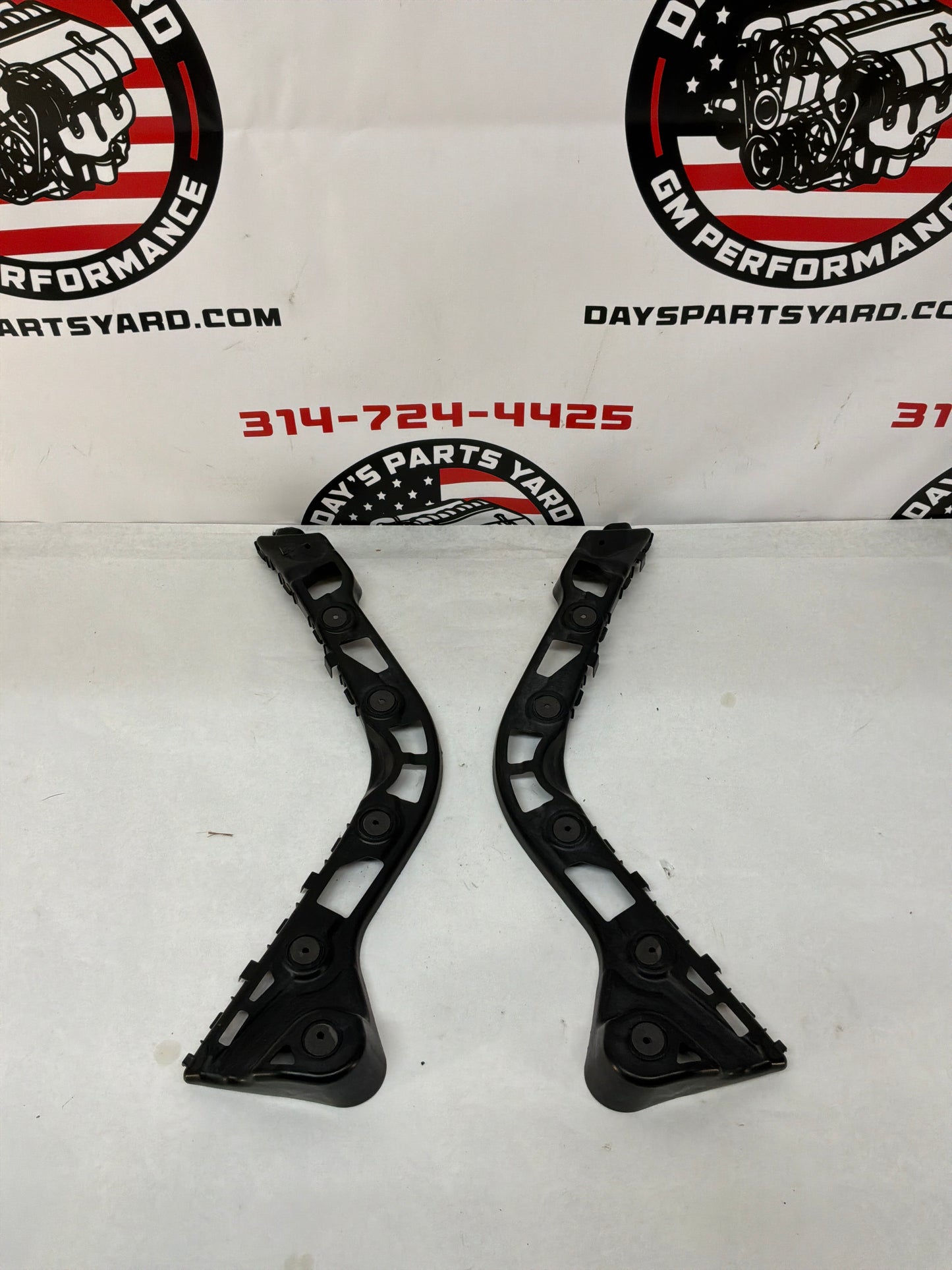 2017 Chevy SS Sedan Rear Bumper Support Brackets Braces Mounts RH & LH OEM