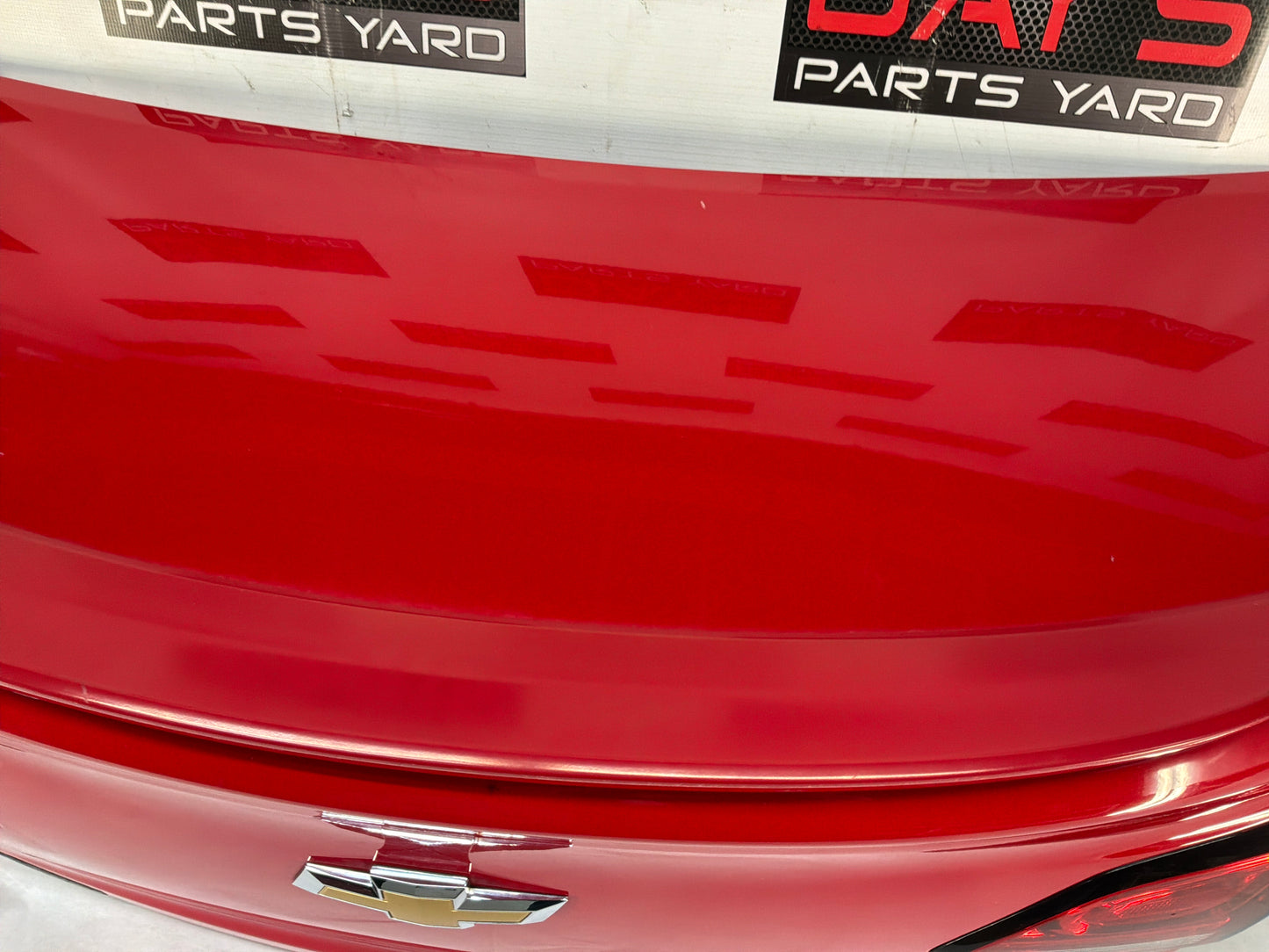 2015 Chevrolet SS Sedan Trunk Deck Lid w/ Spoiler Red OEM