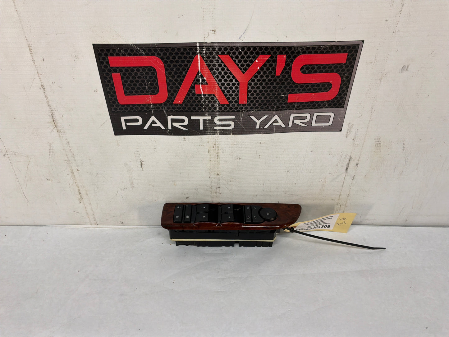 2012 Chevy Avalanche LH Driver Door Lock & Side Window Switch Assembly OEM