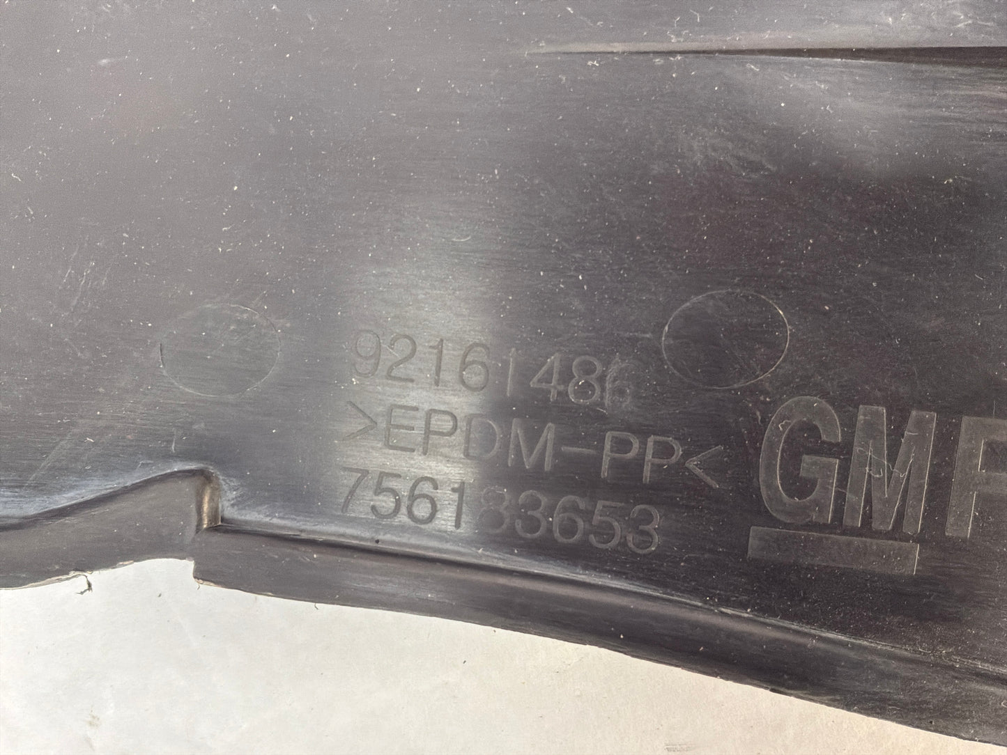2005 Pontiac GTO RH Passenger Rear Quarter Fender Wheel House Well Liner OEM