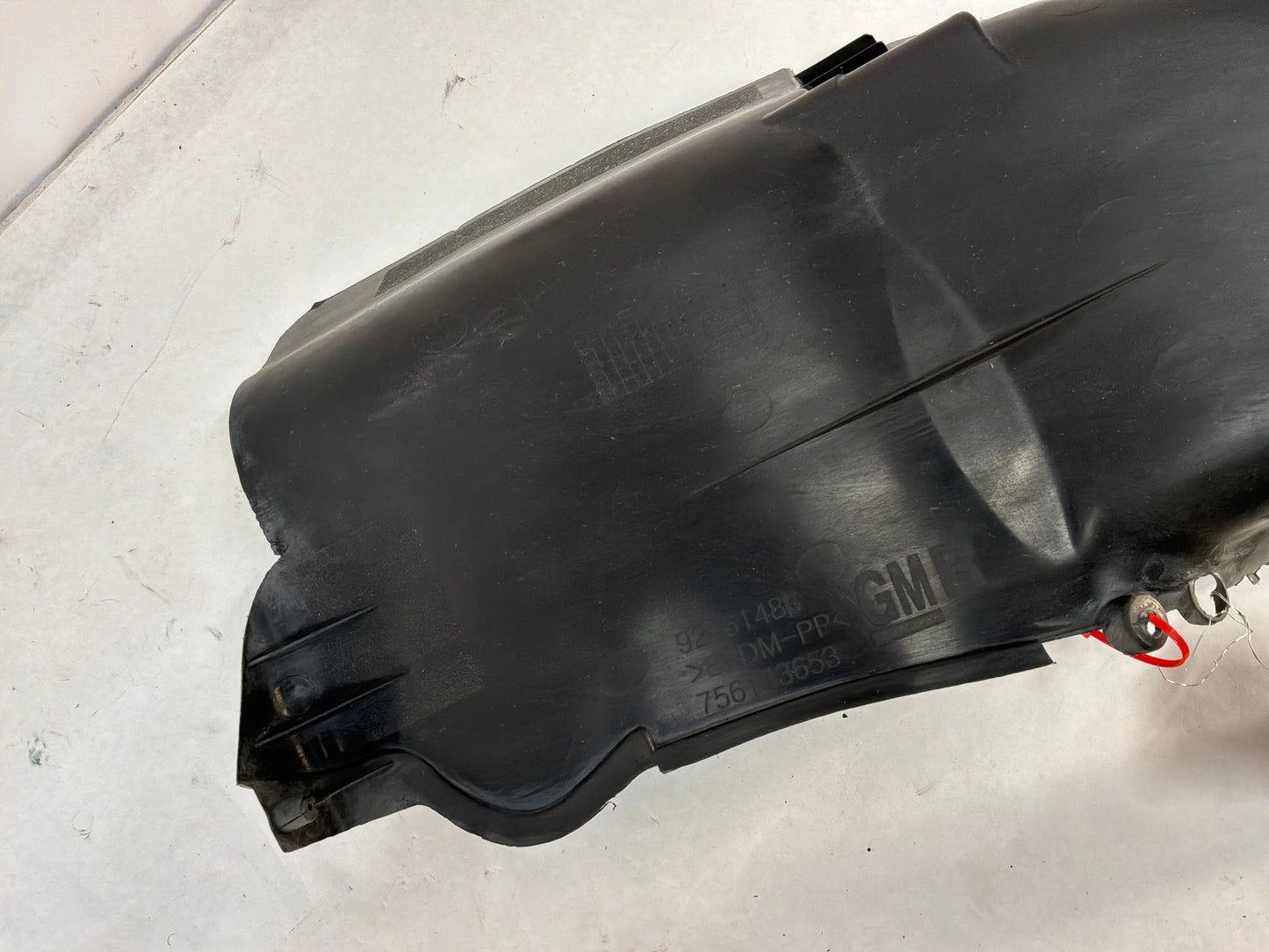 2005 Pontiac GTO RH Passenger Rear Quarter Fender Wheel House Well Liner OEM