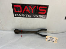 Rh front lower control arm - Day's Parts Yard