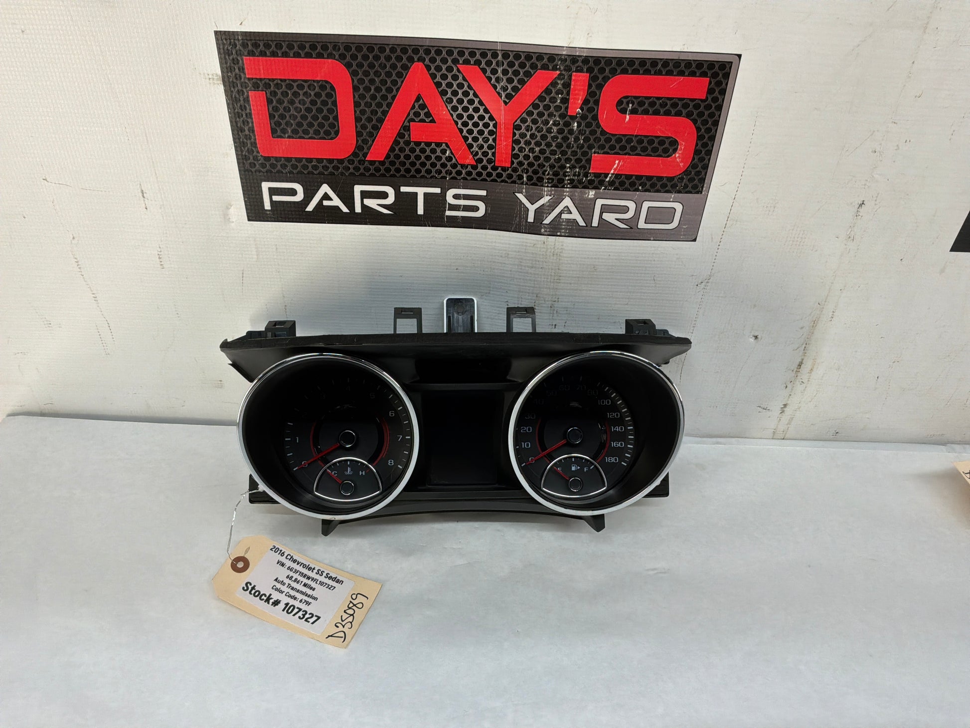 Speedometer - Day's Parts Yard