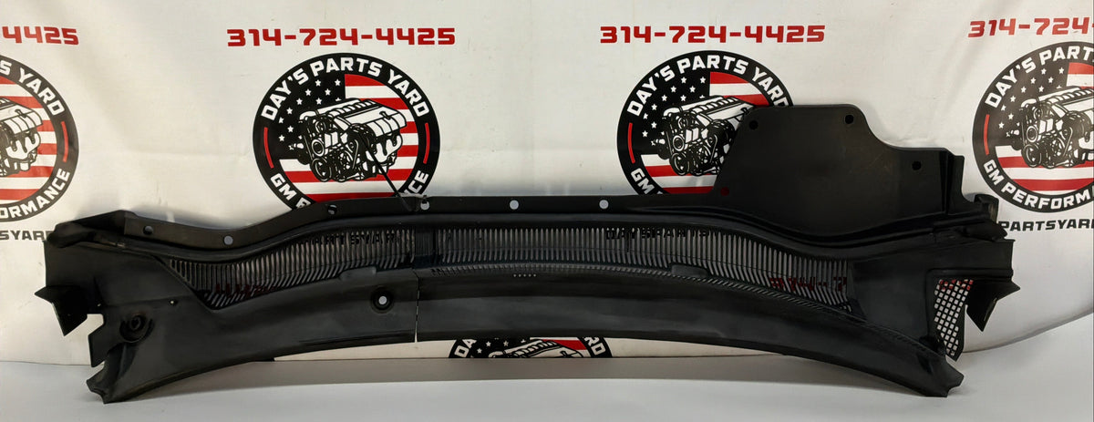 2014 Chevy SS Sedan Windshield Wiper Cowl Grille Panel OEM