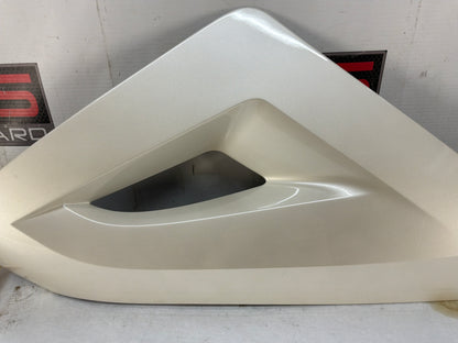 2012 Chevy Avalanche Exterior RH Passenger Outer Trim Bed Cargo Box Sail Panel Cladding OEM