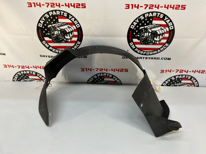 2006 Cadillac CTS-V RH Passenger Front Inner Fender Wheel Well House Liner OEM