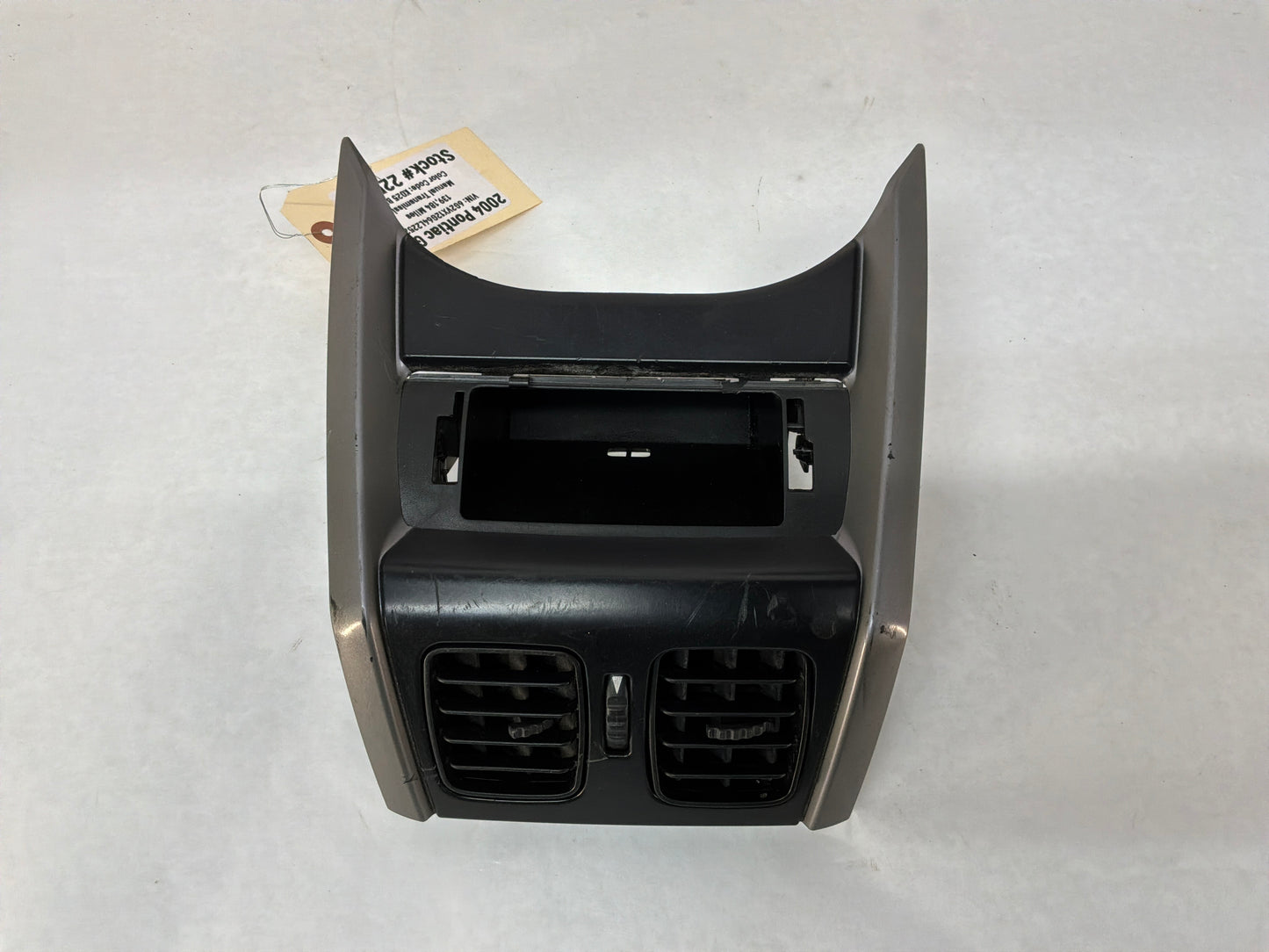 2004 Pontiac GTO Center Console Rear Air Vent Outlet Cover OEM