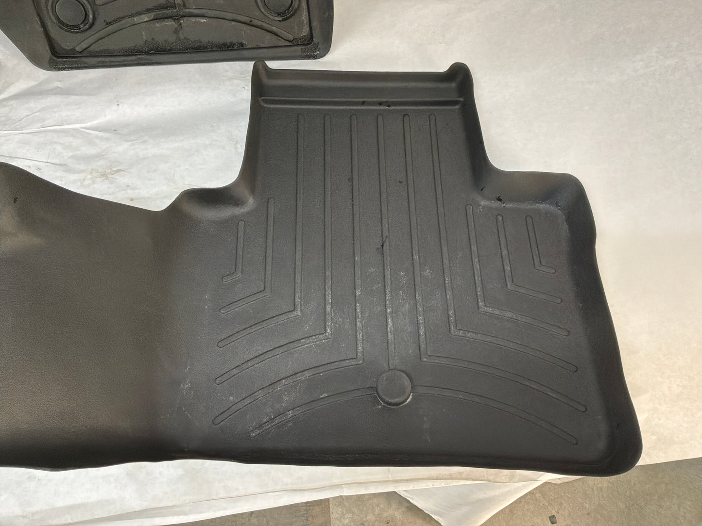 Weather tech floor mats - Day's Parts Yard