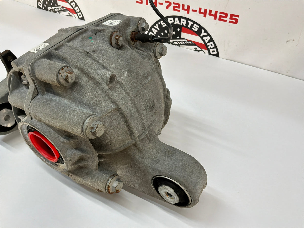 2014 Chevy SS Sedan Rear End Axle Carrier Rearend Diff Differential 3.27 LSD OEM