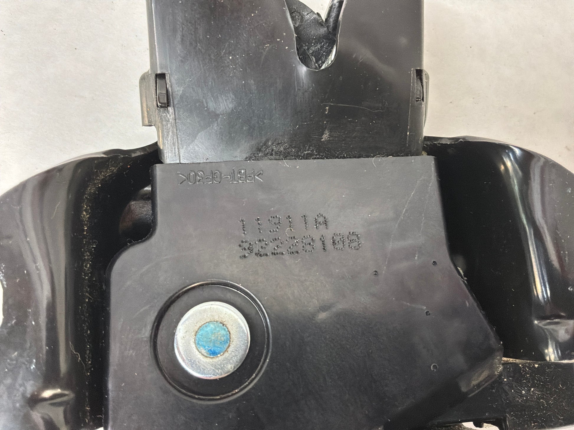 Trunk latch - Day's Parts Yard