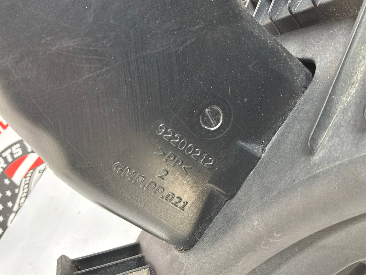 2015 Chevy Camaro SS 1LE Factory OEM Air Intake Box Assembly