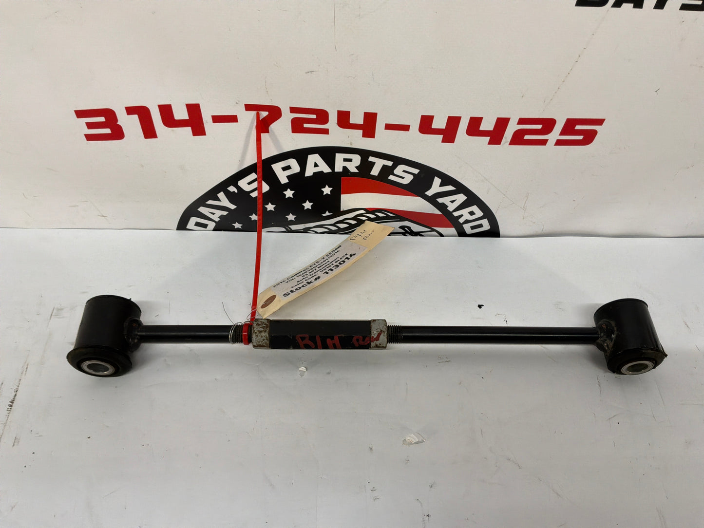 2014 Cadillac CTS-V Sedan RH Passenger Rear Lower Suspension Control Arm Assembly OEM