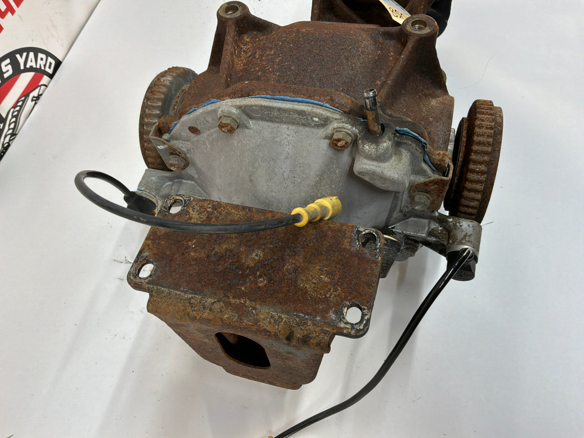 2006 Pontiac GTO Rear End Rearend Carrier Axle Differential 3.46 LSD OEM
