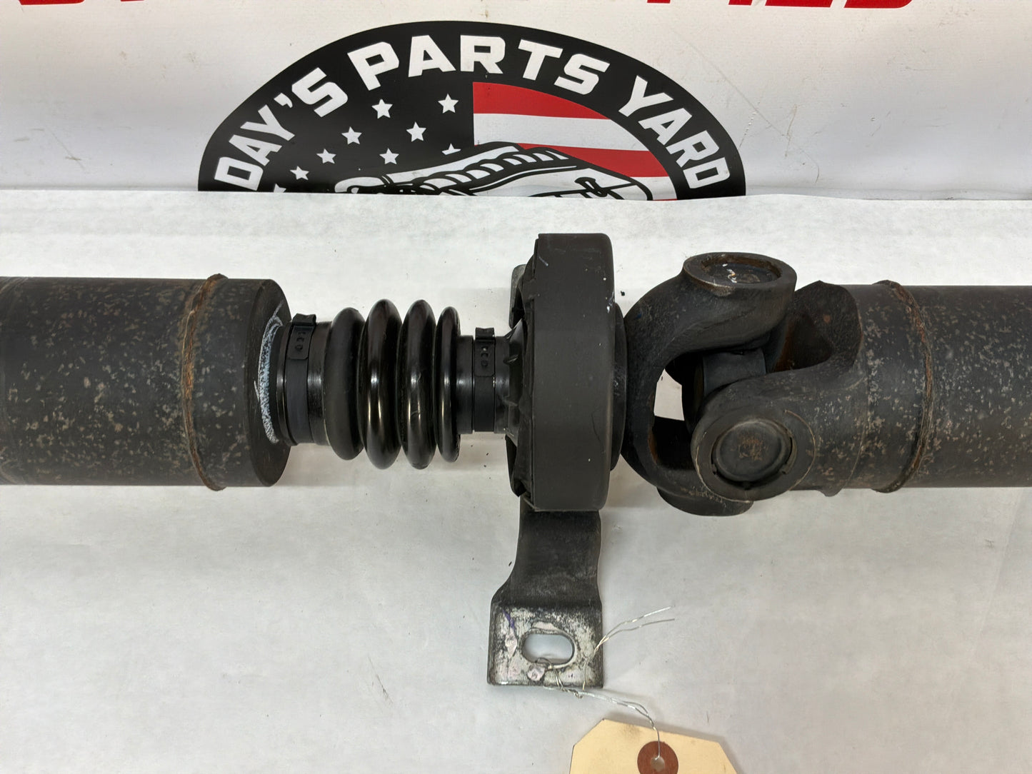 2016 Cadillac CTS-V Drive Propeller Shaft Driveshaft w/ Hardware OEM