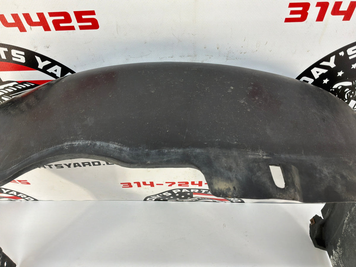 2006 Pontiac GTO LH Driver Front Fender Wheel House Well Liner OEM