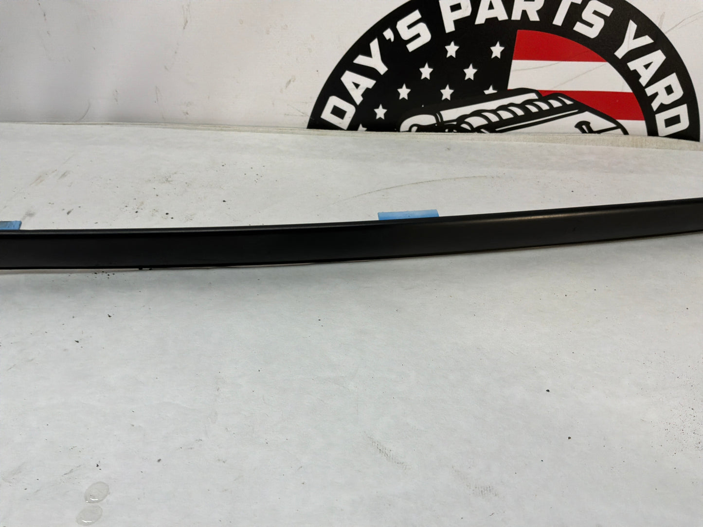 2005 Pontiac GTO RH Passenger Roof Panel Joint Finish Trim Molding OEM
