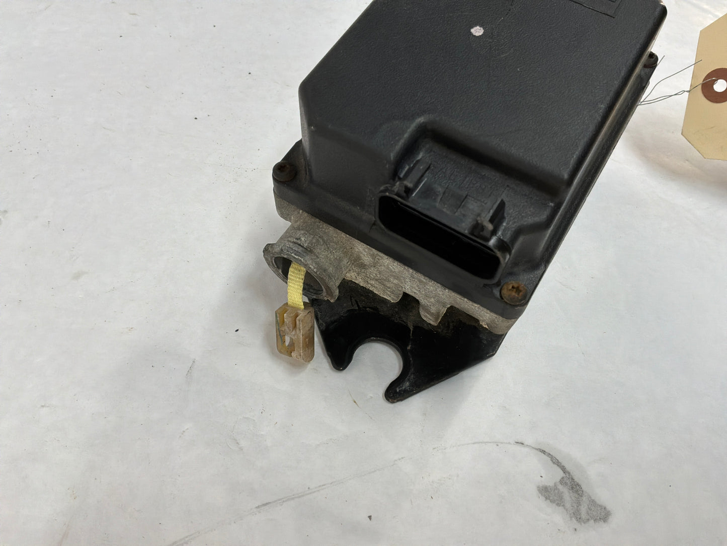 2004 Pontiac GTO ABS Anti Lock Brake Control Module Valve OEM