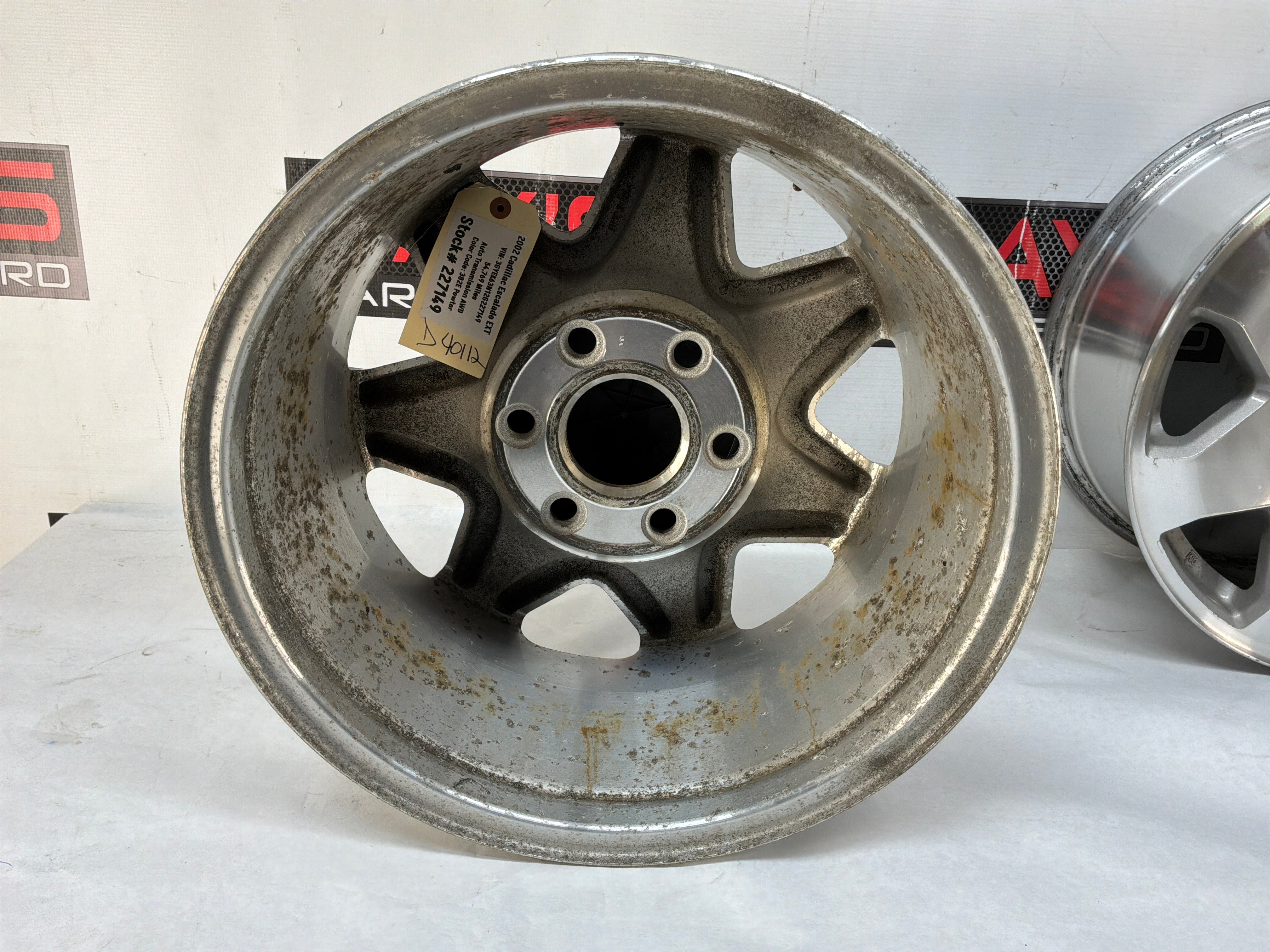 2002 Cadillac Escalade EXT Wheels OEM