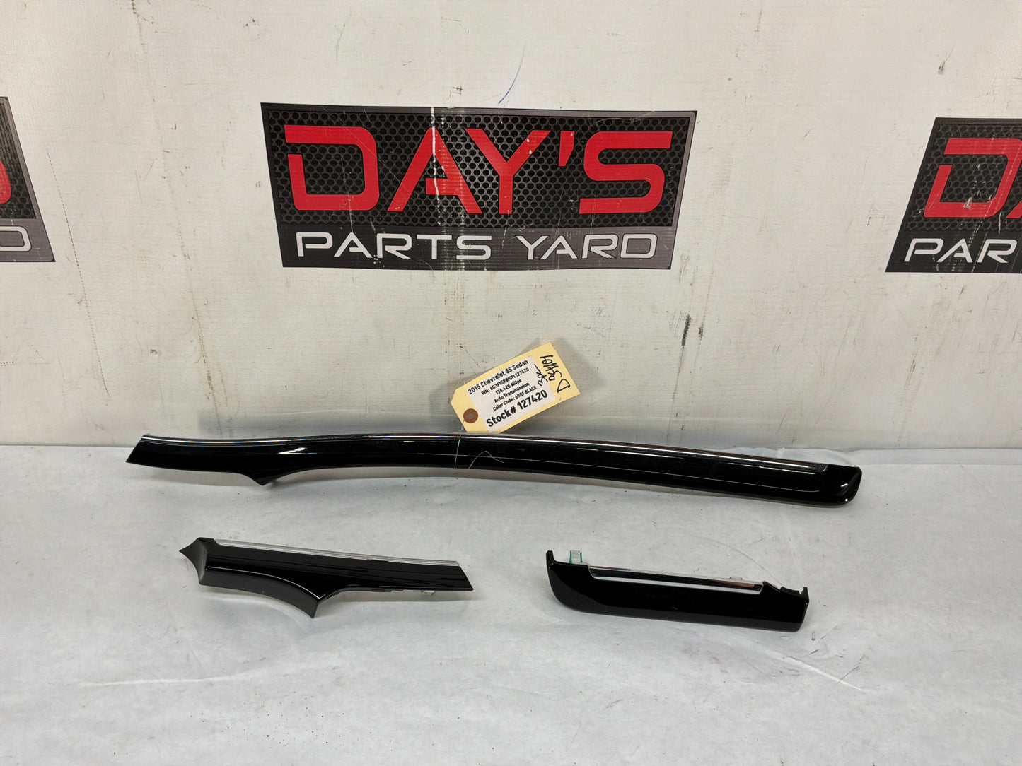 Dash trim - Day's Parts Yard